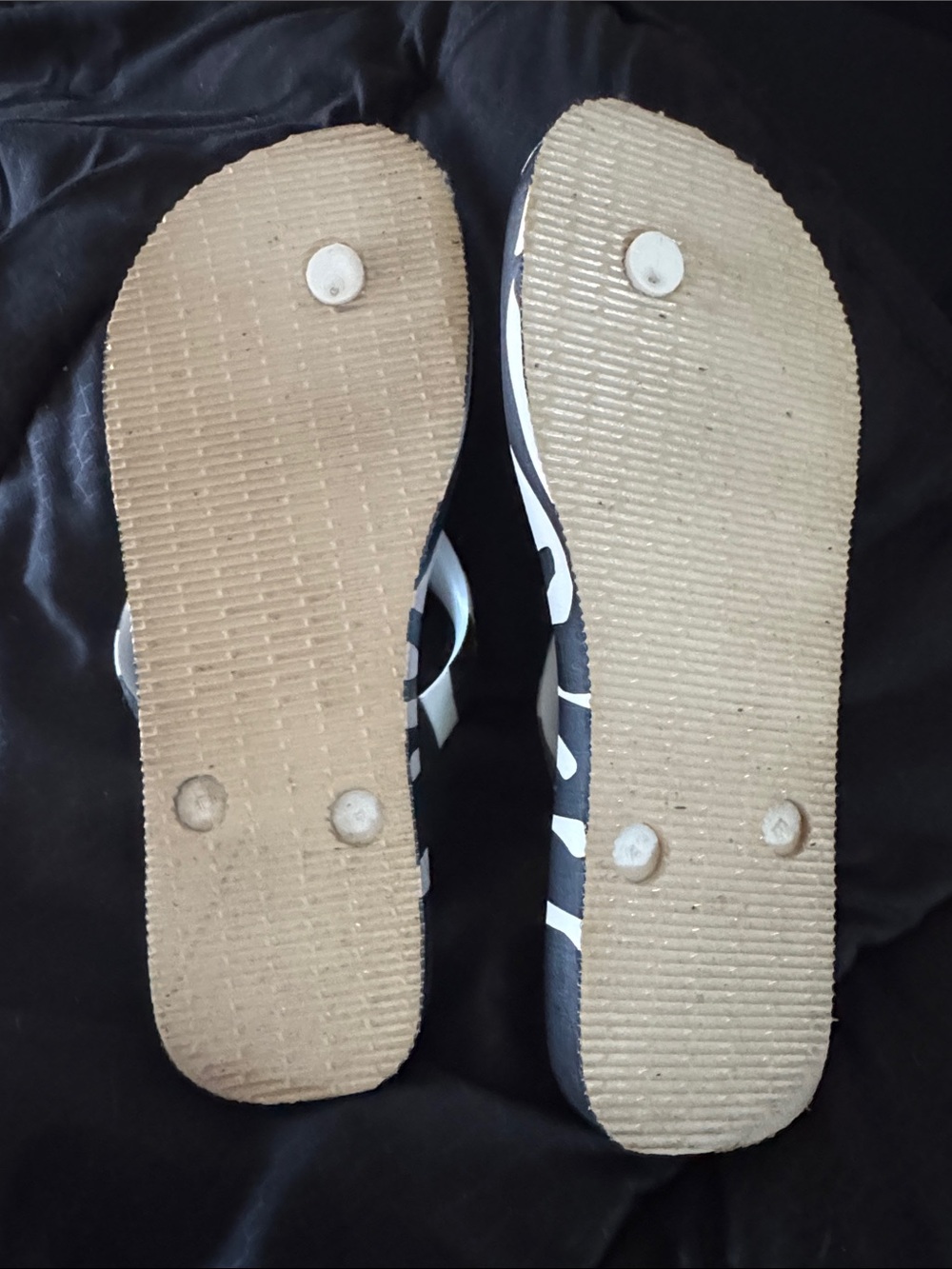 Dolce & Gabbana x Havaianas limited edition Zebra Print Flip Flops 7/8 worn once - Picture 2 of 2